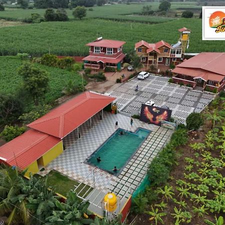 Sunrise Villa Wai Exterior photo